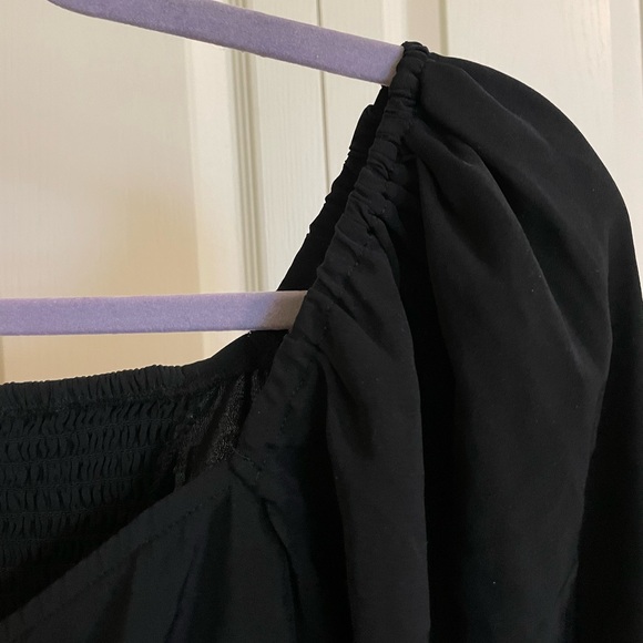 BNWT Abercrombie Black Blouse - Picture 6 of 6